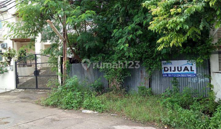 Rumah Tua Dikomplek Elit 1