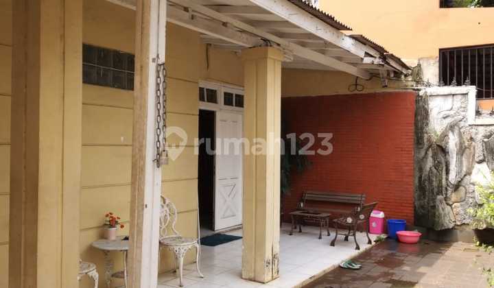 Rumah lama di Cidodol, harga murah banget !!!