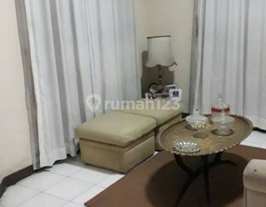 Rumah lama layak huni dan terawat di Cinere, Selatan Jakarta 2