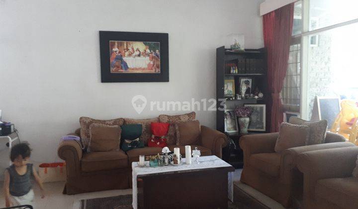 Rumah Asri Hijau Teduh Strategis Bintaro Jaya 2