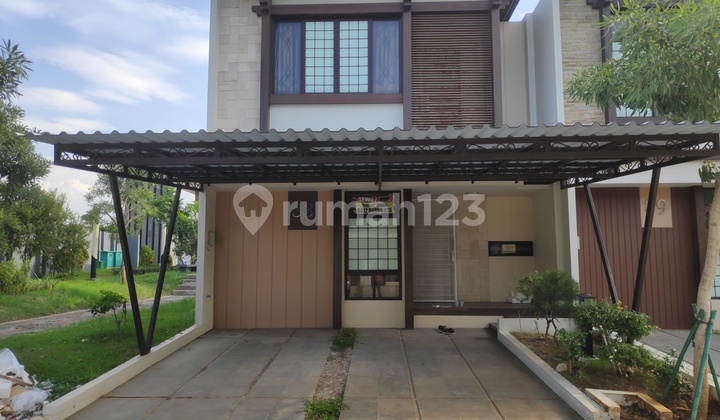 House for Rent Semi Furnished in Lippo Cikarang Cluster The Patio