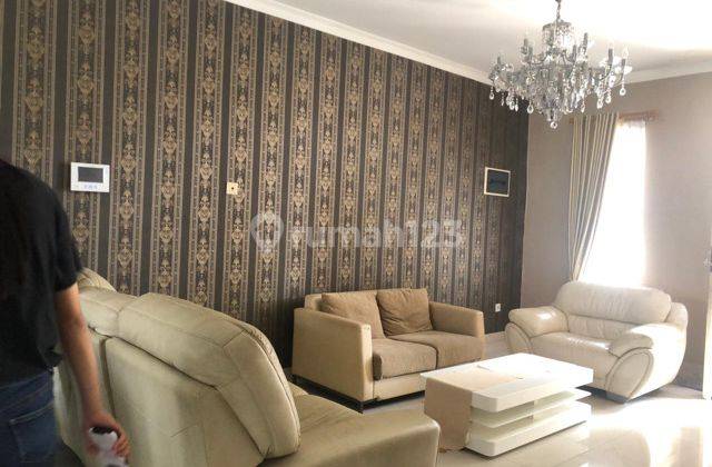 RUMAH CANTIK 2 LANTAI LIPPO CIKARANG FULL FURNISH 1