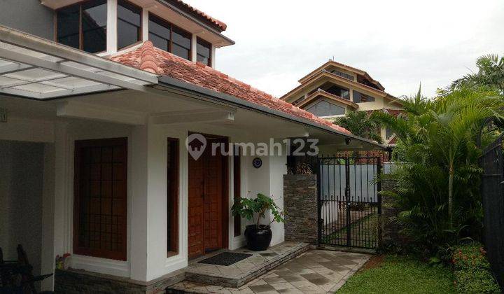 Rumah Cantik Asri Ada Pool di Mega Cinere , Cinere  1