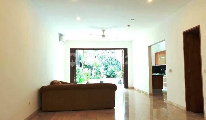 Rumah Cantik di Kemang, Jakarta Selatan 2