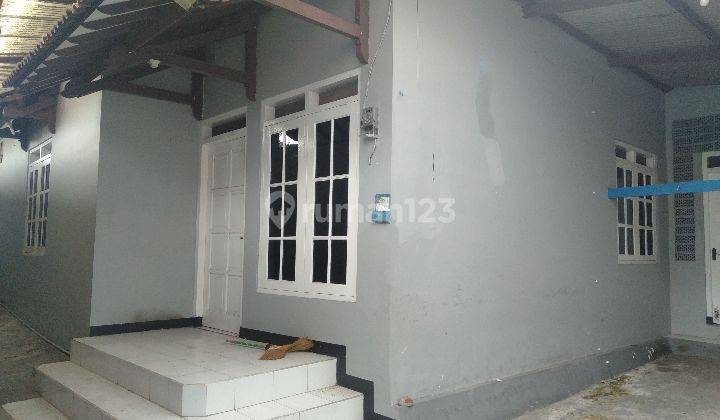 Rumah siap huni di Danukusuman Solo 1