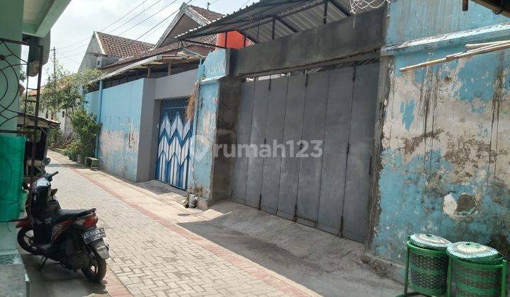 Rumah siap huni di Danukusuman Solo 2