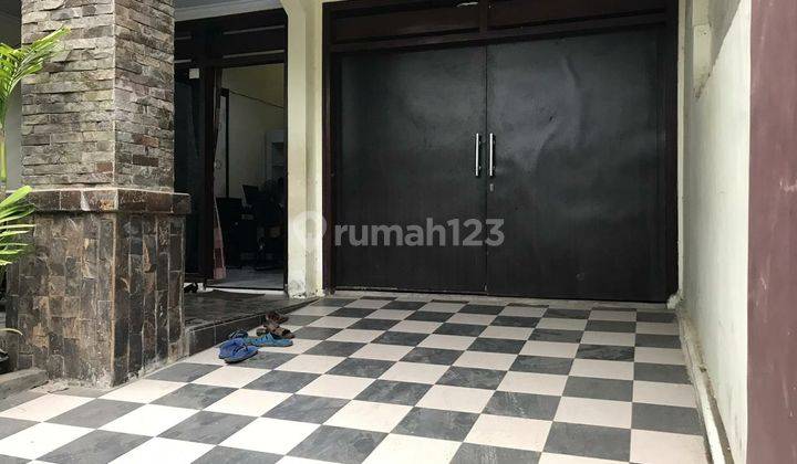 Rumah 2 Lantai Pusat Kota Dekat Rs Siloam Dan Lippo Mall Jember 2