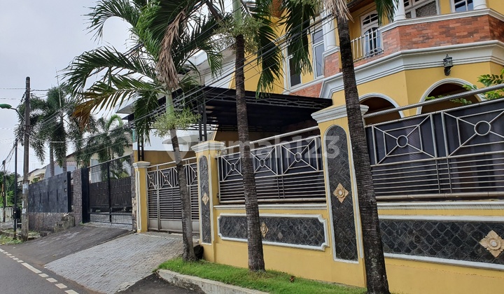 rumah asri di area perum bebas bnjr rumah asri di area perum bebas bnjr