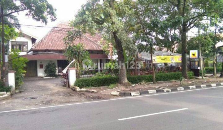 Rumah lama,lokasi terbaik jl trunojoyo,sayap dago bandung 1