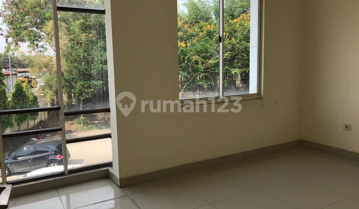 Rumah Kenari Golf PIK Hoek 2