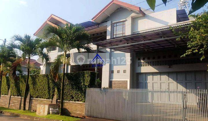 Rumah Lux dalam Komplek Ekslusif Pateur, Posisi Hoek 2