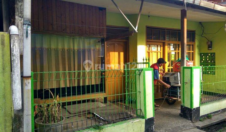 Rumah yg Strategis di tengah kota bisa juga utk Kost .di sayap Astana Anyar 1