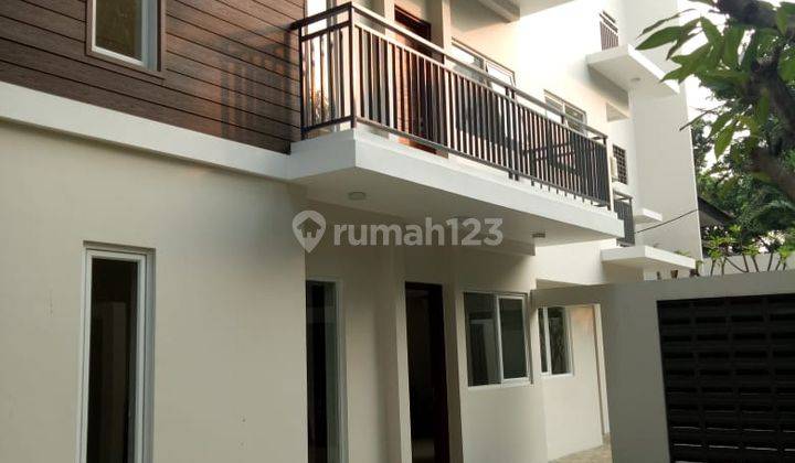 Di Sewakan Lantai 2, Rumah Di Area Gandaria, Kby Baru, Cocok Utk Silent Office. 1