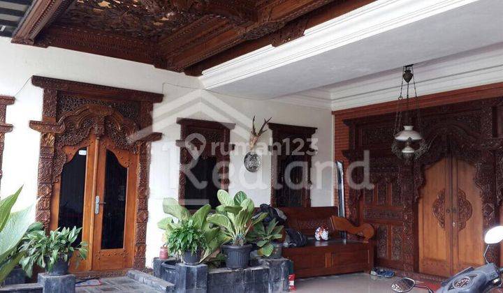 Rumah Full Gebyok di Jl. Nangka, Lamper Kidul, Semarang.(0557) 1