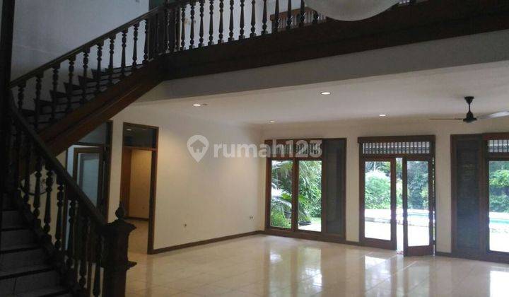 Big, beauty and comfort house at Kemang, South Jakarta, is available now 2