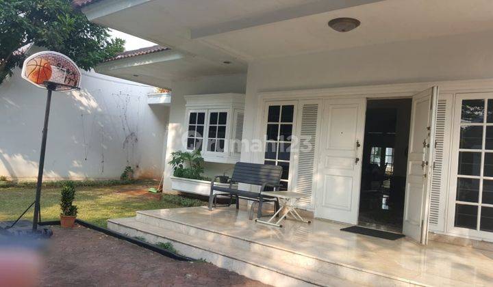 TURUN HARGA! Rumah Siap Huni terteletak di kawasan elite di Jakarta Pusat 1