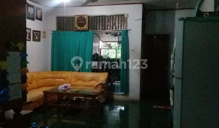 Quick Sale Ready-to-Use House, Affordable Price, Strategic Location in Griya Kencana - Celedug, Tangerang 2