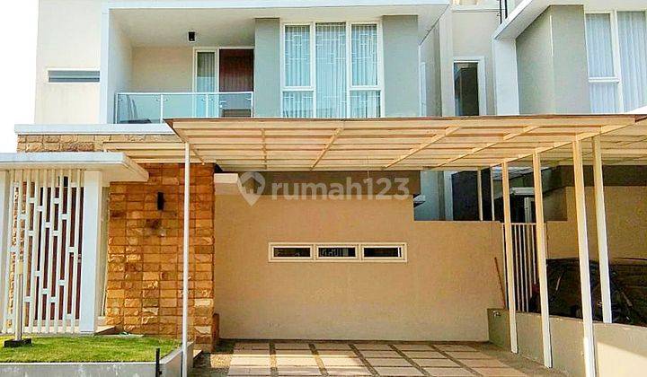 Rumah Mewah Perumahan dekat Tugu Jogja Godean km 5 Nyaman 1