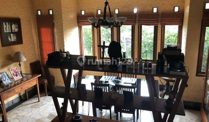 Rumah Unik Dengan Disain Cantik Di Bandung Utara - Semi Furnish 1