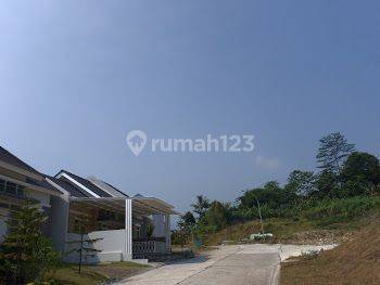 Rumah Murah,siap hini,view keren (pegunungan),di sentul city bogor 2