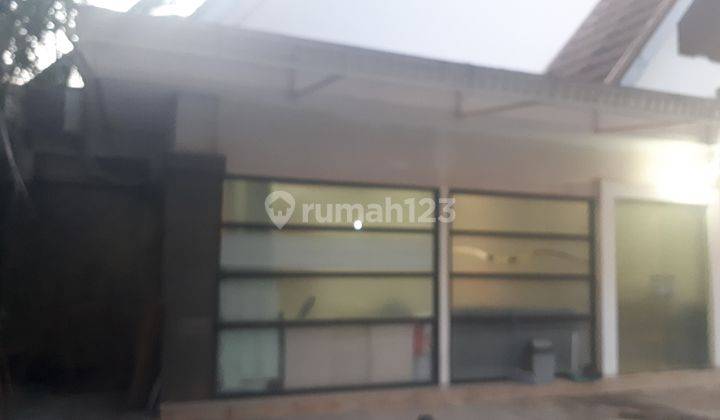 Rumah Luas dengan harga murah di lokasi sangat strategis Fatmawati 2