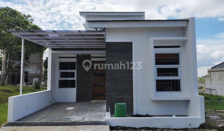 Rumah Baru Asri Sejuk di Cihanjuang Rahayu dekat Wisata Lembang 2