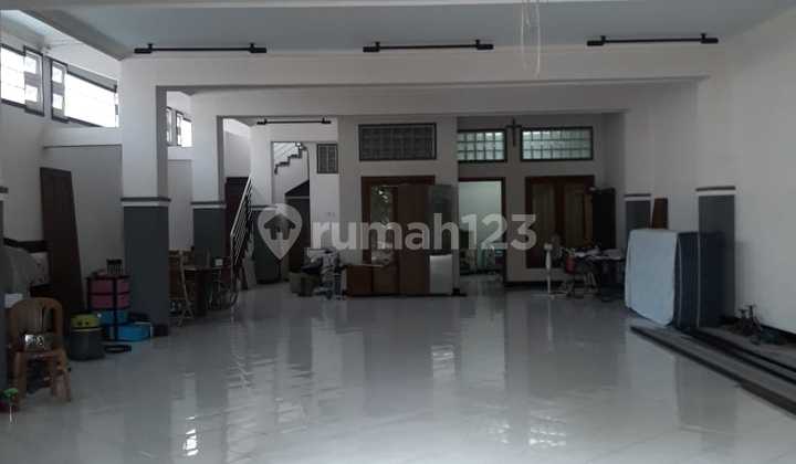 Rumah Nyaman Dan Aman Di Jl. Sriwijaya, Semarang 2