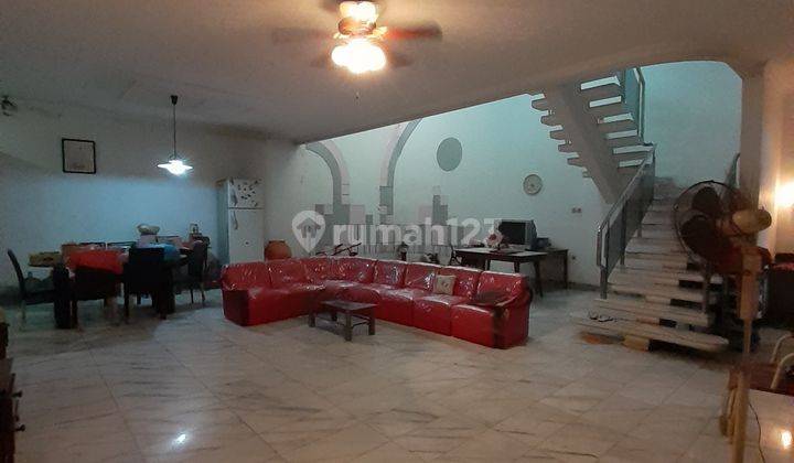 RUMAH MEWAH 6 KAMAR FURNISH RAPI MEGAH SIAP HUNI 1