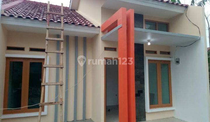 Di jual rumah tanah baru depok dekat MRT, stasiun kereta,pintu toll, halte busway, area per kantoran , dan pusat wisata 1