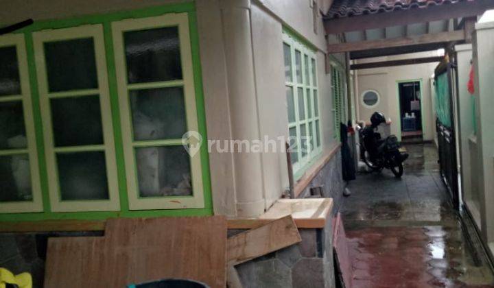 Rumah siap pakai di tengah kota solo 2