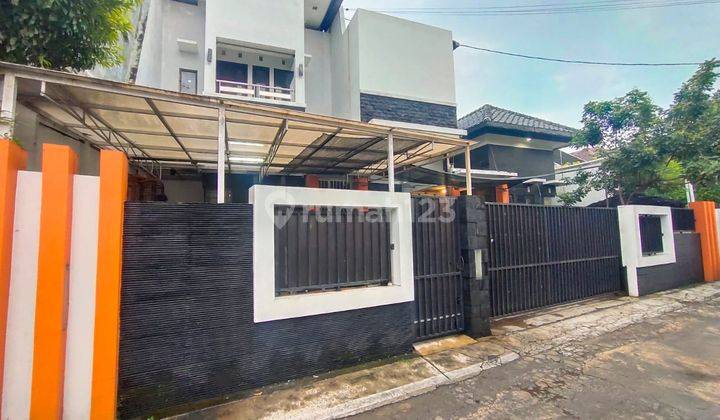 Rumah mewah dekat KAMPUS UGM di Jalan Kaliurang km 5 1