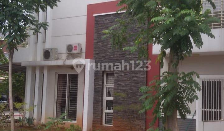 Rumah Golf Lake Hoek