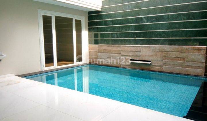 Comfortable and beautiful house In area Menteng for expatriat and others Â“The price can be negotiableÂ” 1