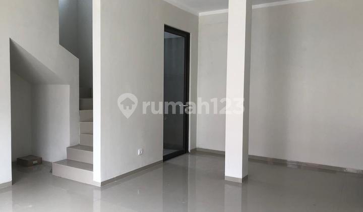Rumah Minimalis Dalam Cluster Di Graha Raya Bintaro 2