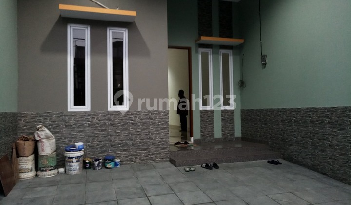 Rumah plafon 4m kwalitas ok mdh diakses di Duri Kepa. 14561 2