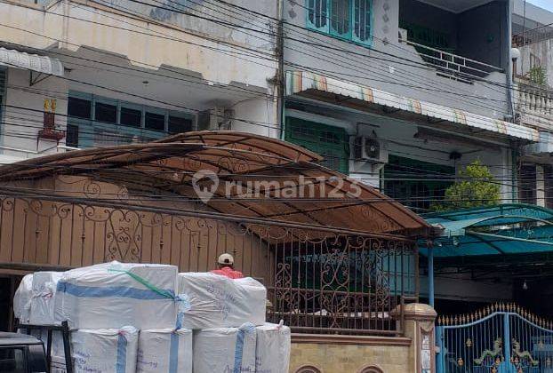 Rumah Vila Jl.Madong Lubis Medan -R-0230 2