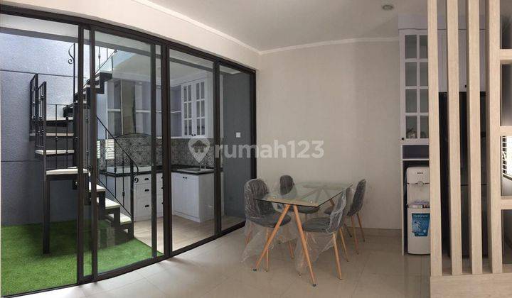 Rumah Cantik di Kebayoran Harmoni Sektor 7 Bintaro 2