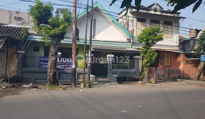 Rumah strategis untuk bisnis di depan BTC solo 2