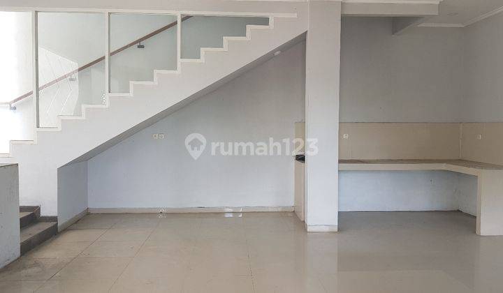 Rumah Baru Minimalis Di Cluster Dekat Solo Baru 2