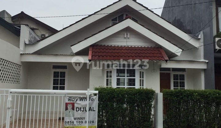  Dijual Rumah Bagus dan strategis sektor 5 di Bintaro  2