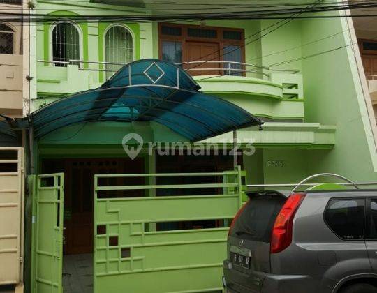 Rumah Siap Huni di Green Garden Jakbar 1