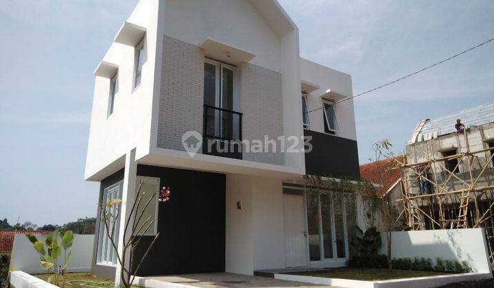 Rumah Sejuk Scandinavia Cikutra akses dekat Gedung Sate Bandung 2