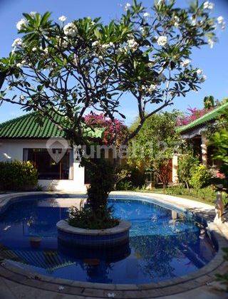 Classic Villa at Danau Tamblingan, Sanur 2