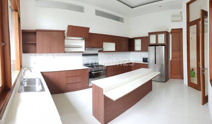 Modern, big and beauty house at Kemang, South Jakarta, is availabe now 1