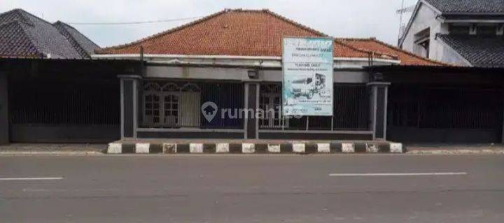 TR 106 Rumah Besar Berlokasi Strategis Di Majalengka 2