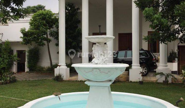 Rumah White House Mewah Siap Huni Jl.nangka, Lebak Bulus Jakarta  1