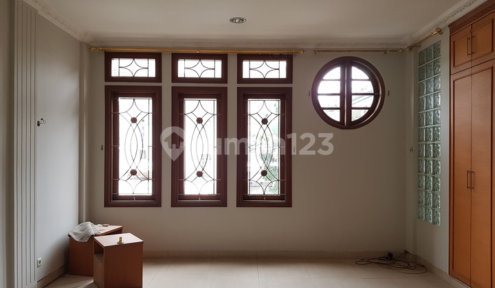 Setraduta minimalis bagus, Rp 3.5M, dekat patung tangan, dpat disewa juga! 2