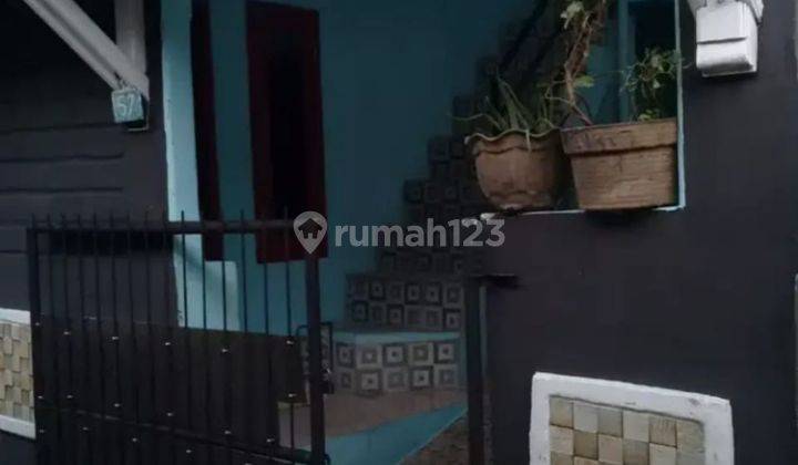 Rumah Kos 2 lantai, dalam gang,perumnas Klender , Jakarta timur . 2