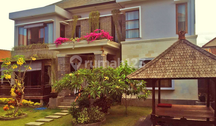 Rumah Super Elit Dilokasi Paling Elit Di Denpasar (DSJDPS375) 1