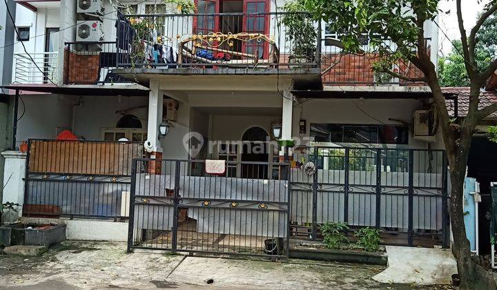 Rumah Kost dekat pasar Modern BSD 1